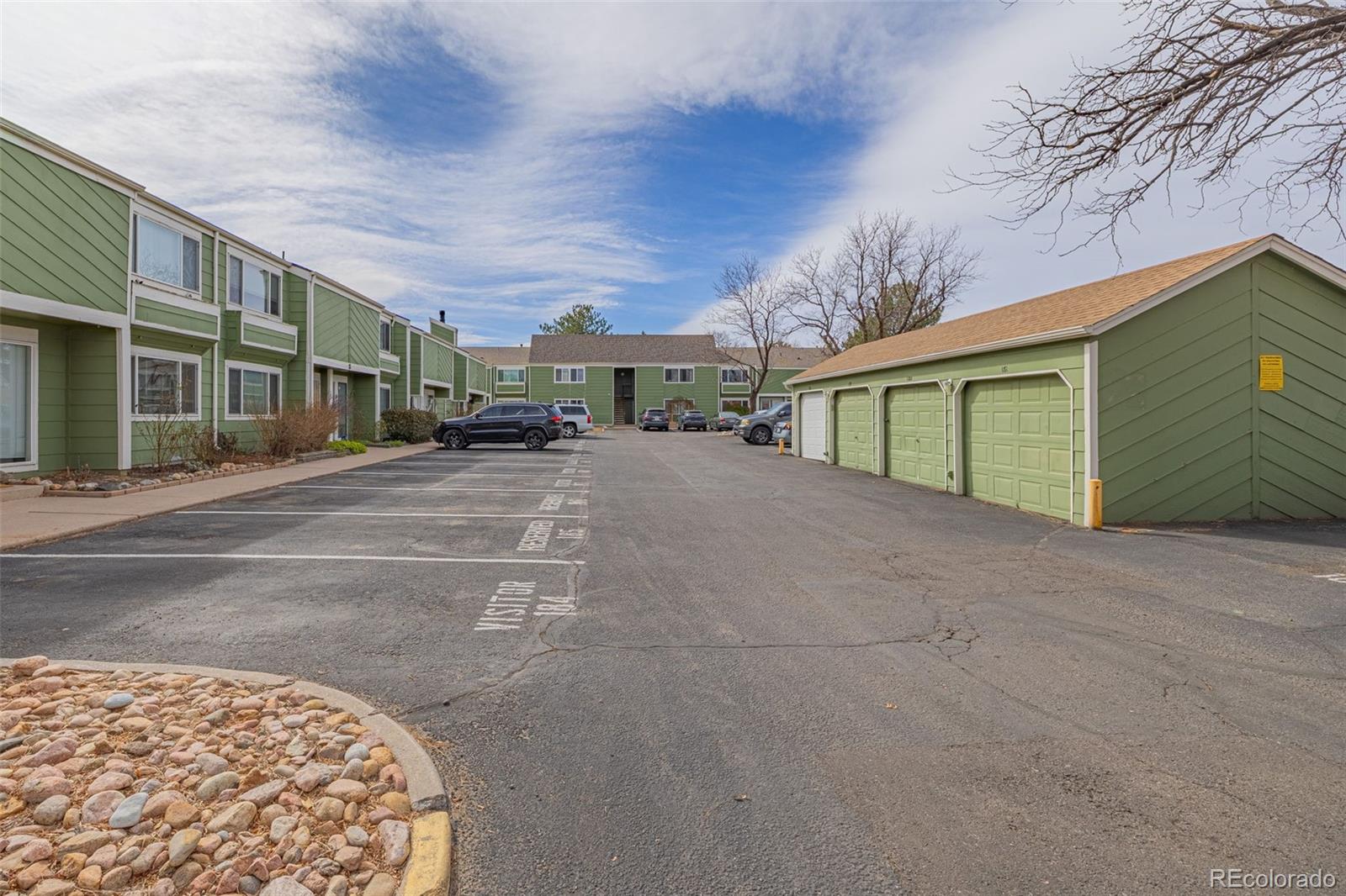 MLS Image #3 for 12182 e kepner place,aurora, Colorado