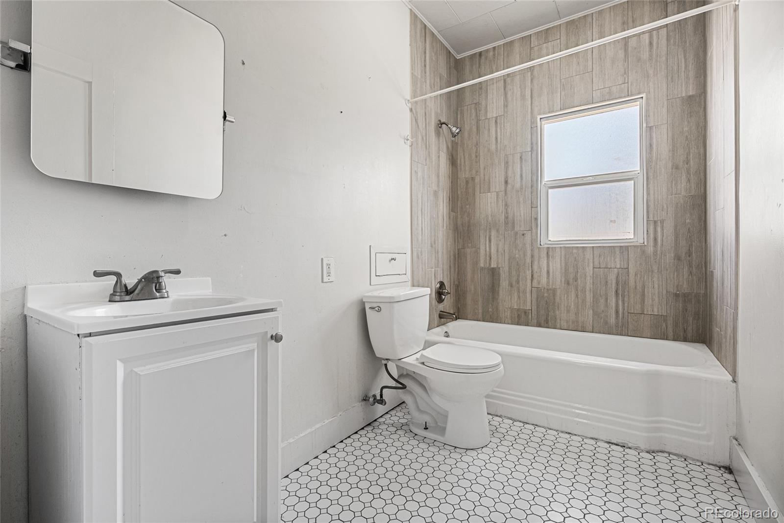 MLS Image #18 for 1117  16th street,greeley, Colorado