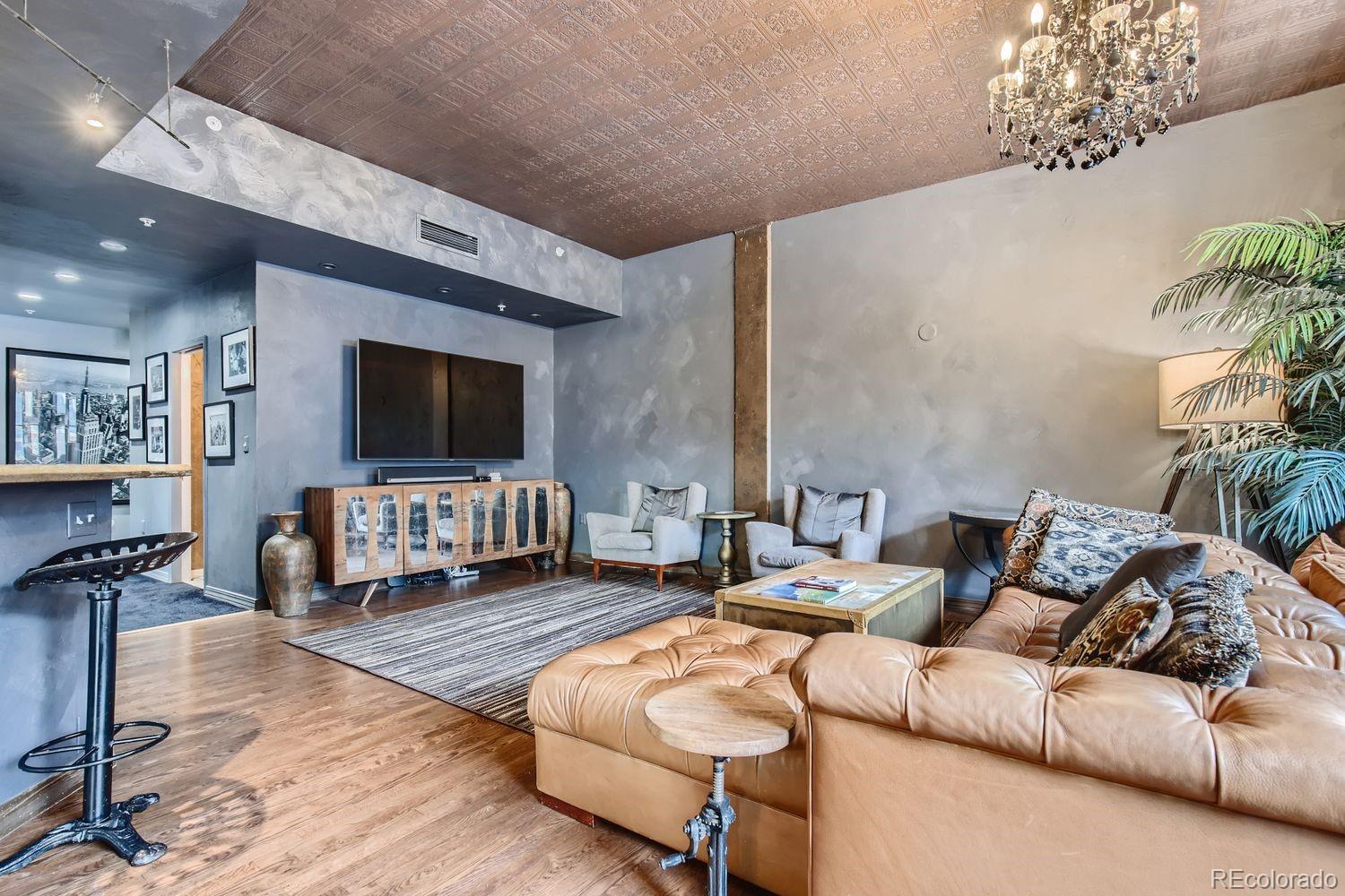 MLS Image #1 for 1735  19th street 5b,denver, Colorado