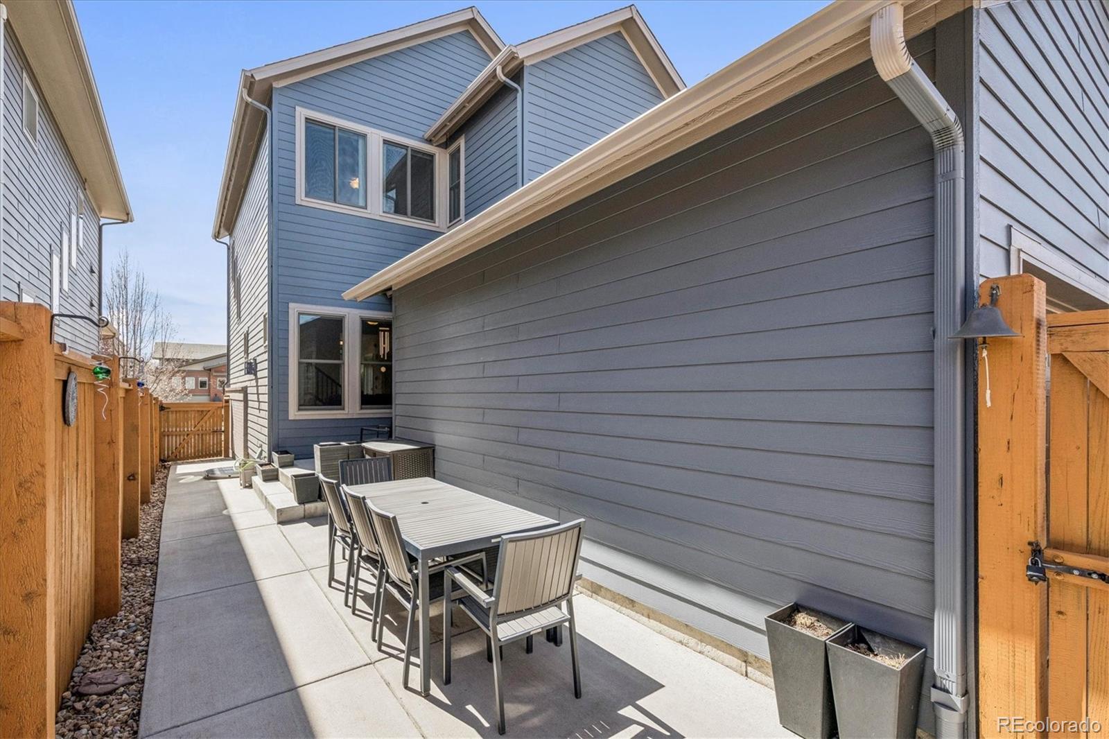 MLS Image #15 for 11399 e 25th drive,aurora, Colorado