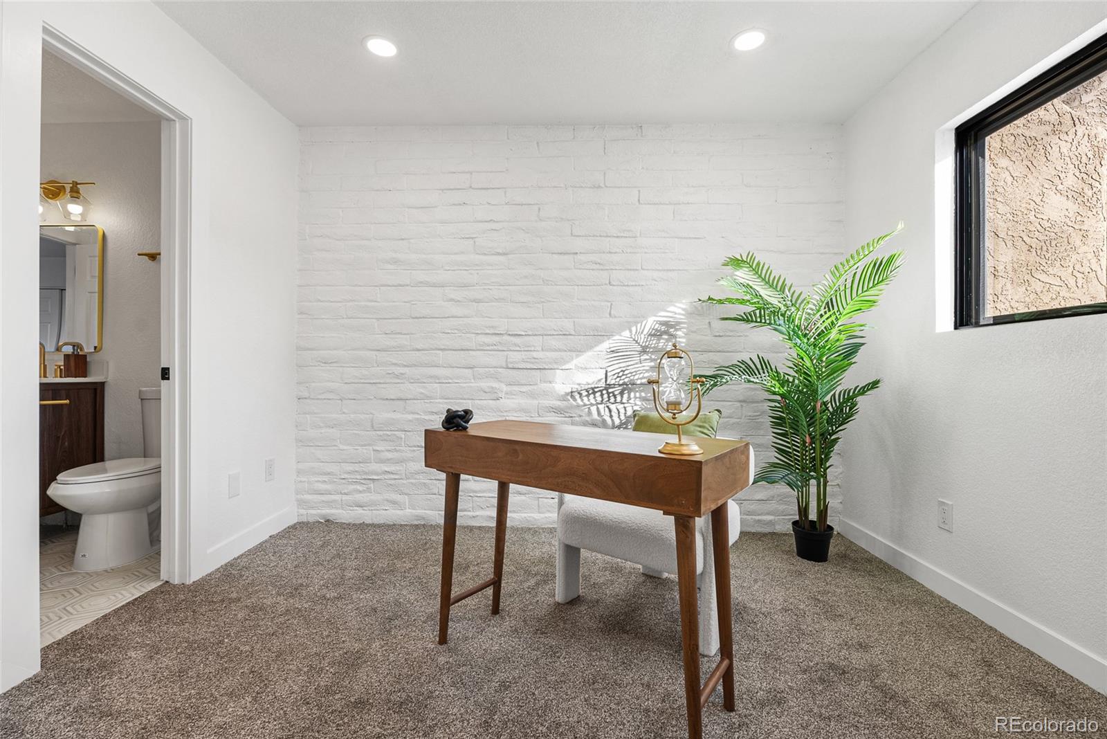 MLS Image #9 for 1060 s parker road,denver, Colorado