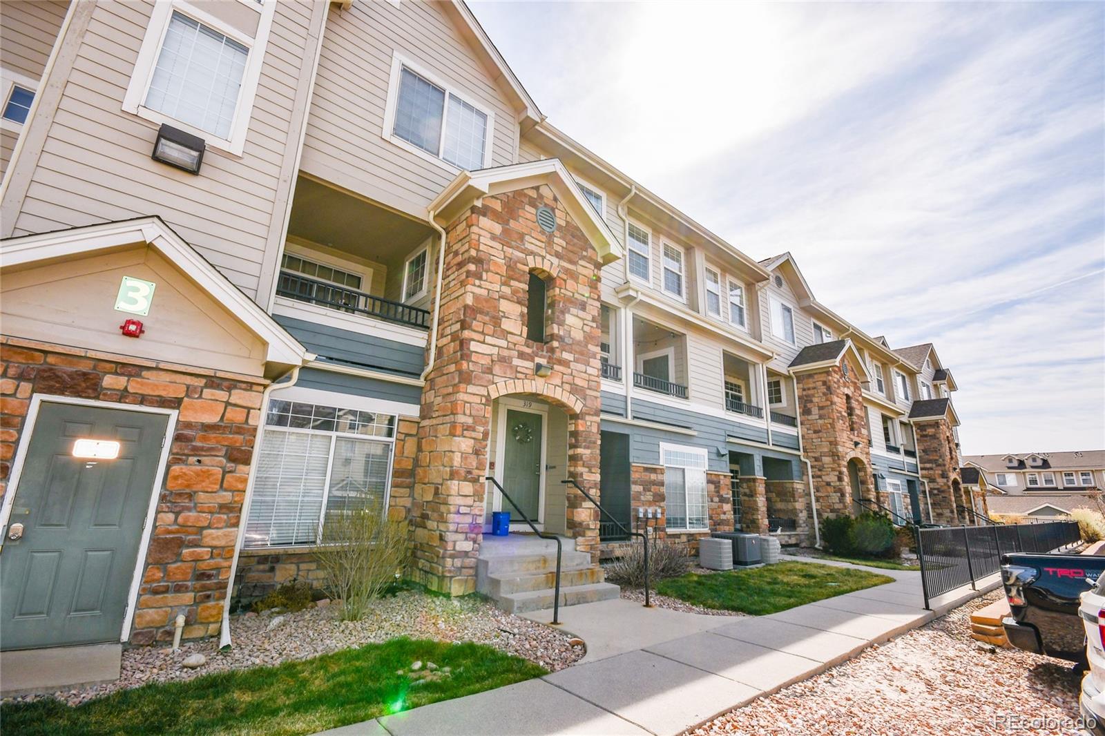 MLS Image #0 for 479  black feather loop,castle rock, Colorado