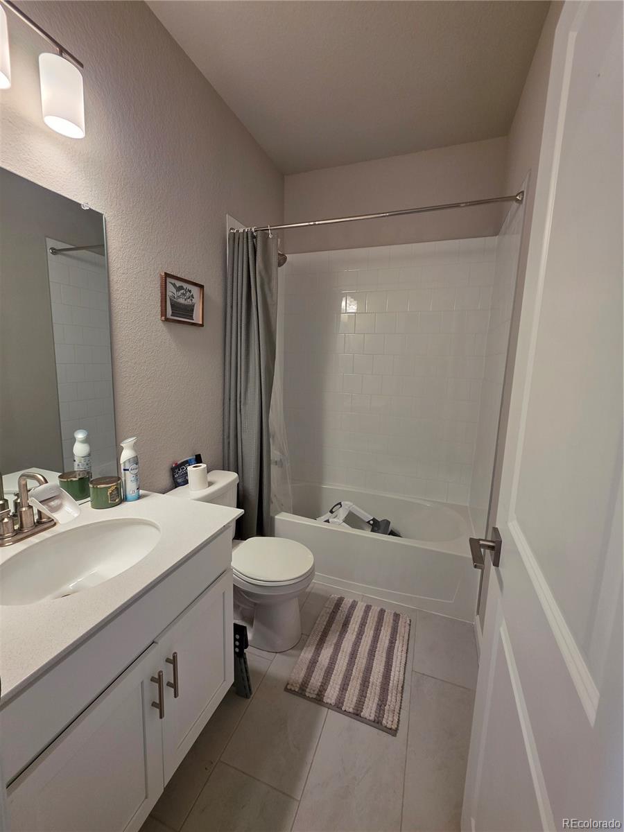 MLS Image #12 for 54889 e 31st avenue,strasburg, Colorado
