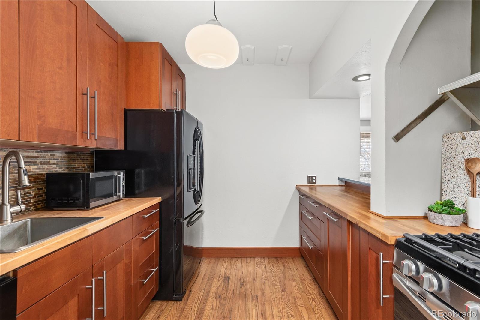 MLS Image #12 for 1446 n gilpin street 1,denver, Colorado