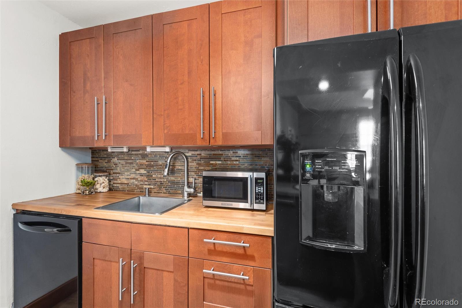 MLS Image #14 for 1446 n gilpin street 1,denver, Colorado