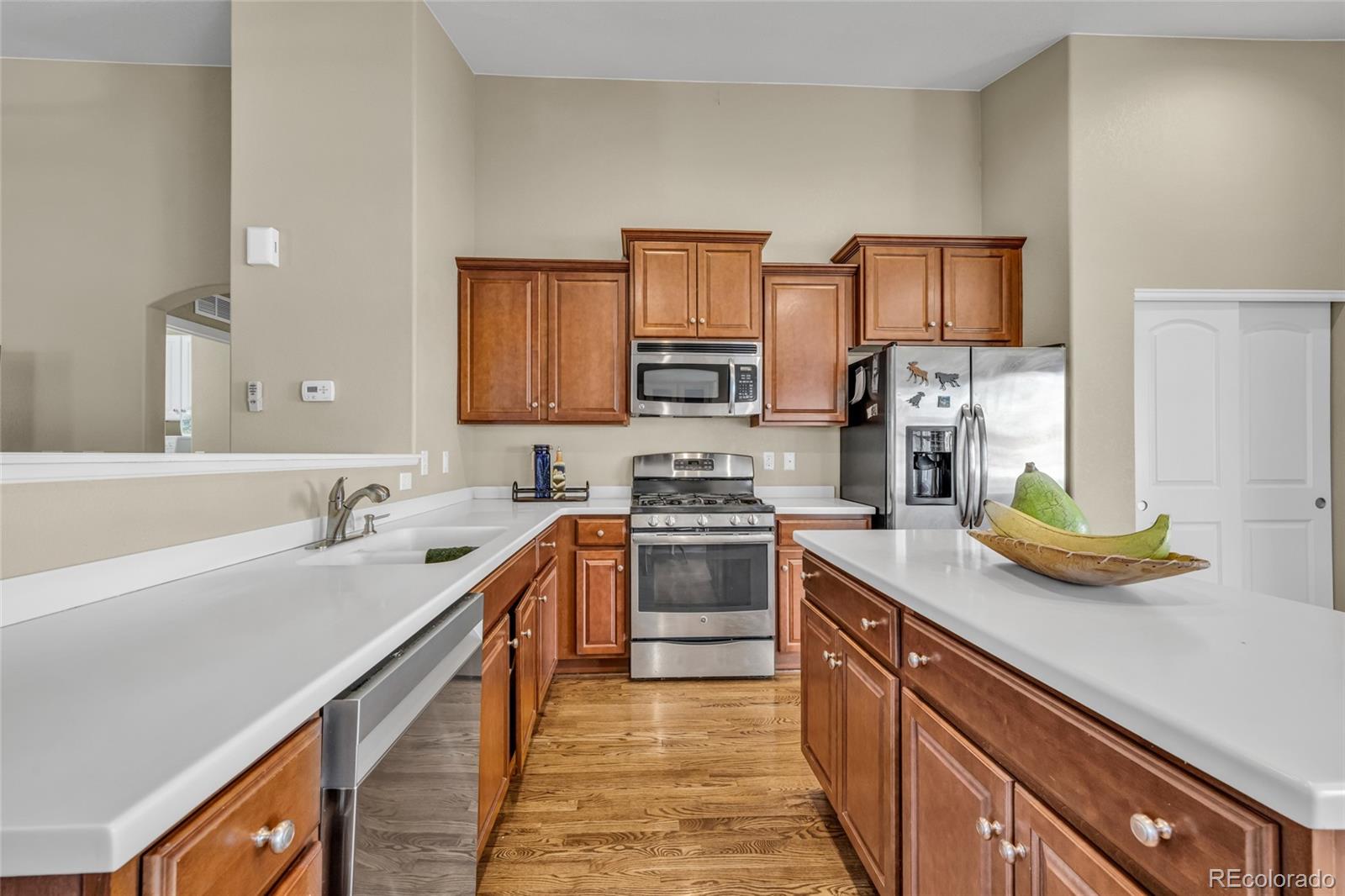 MLS Image #12 for 10284  norfolk street,commerce city, Colorado