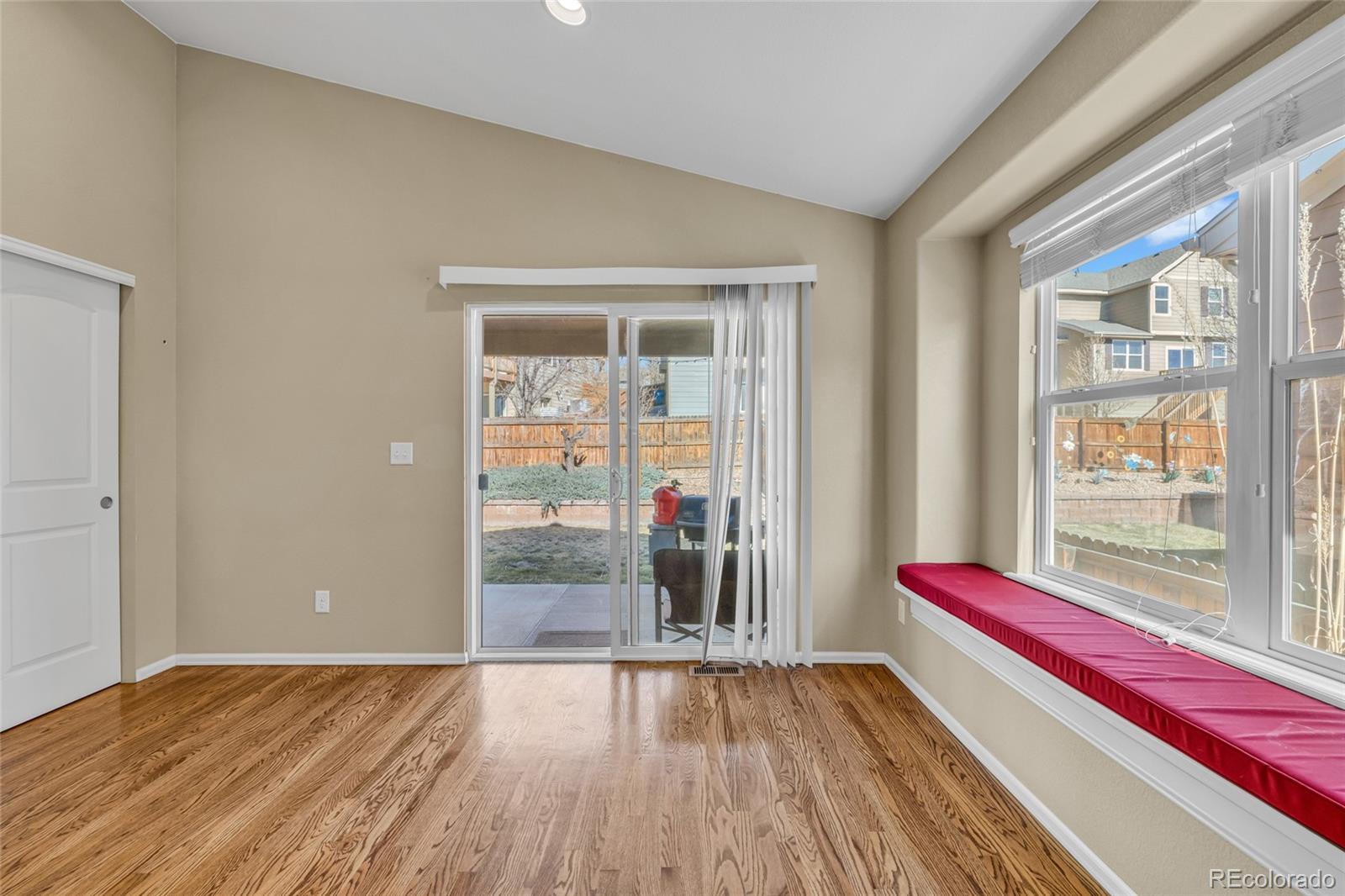 MLS Image #14 for 10284  norfolk street,commerce city, Colorado