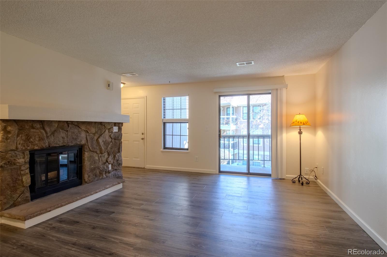 MLS Image #5 for 10920 w florida avenue,lakewood, Colorado