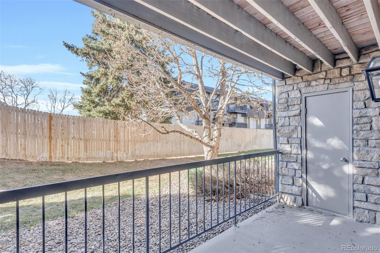 MLS Image #13 for 2575 s syracuse way j108,denver, Colorado