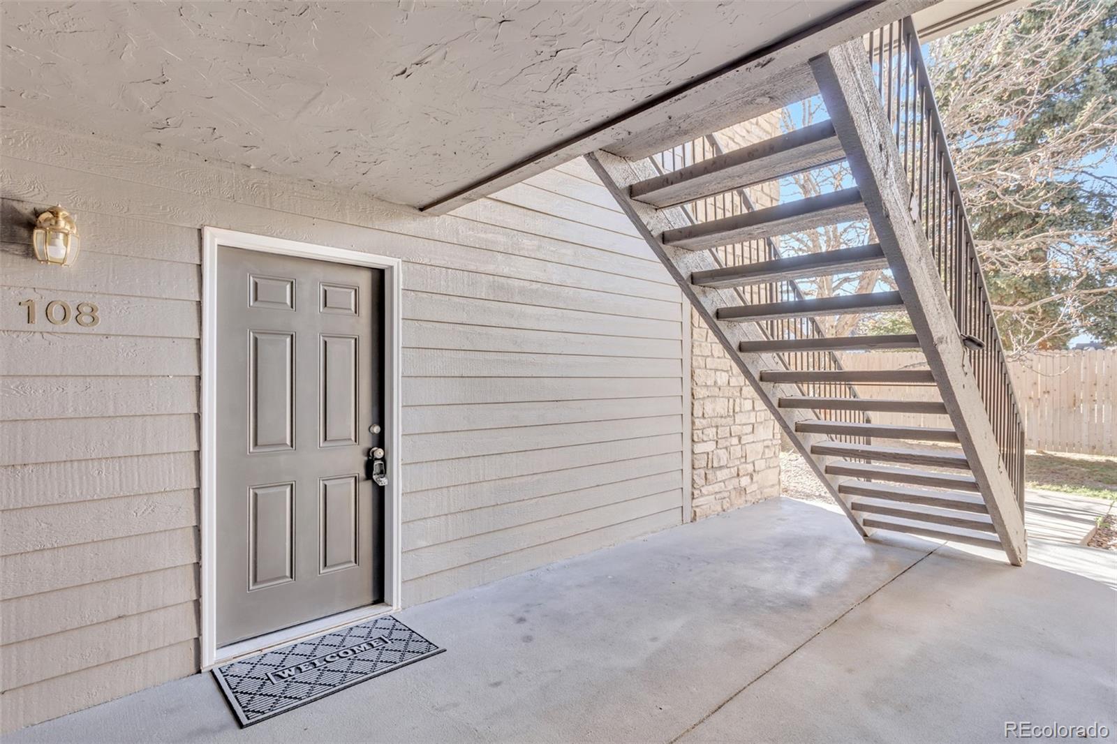 MLS Image #17 for 2575 s syracuse way j108,denver, Colorado