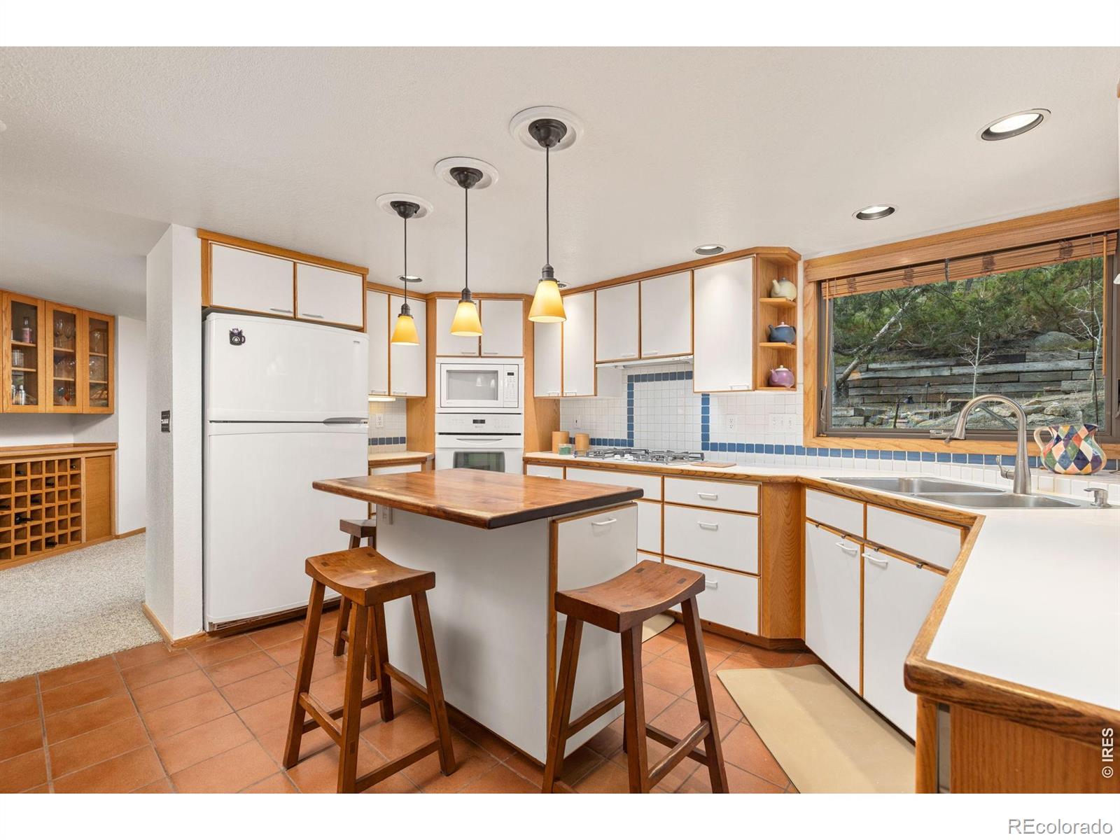 MLS Image #12 for 1784  deer trail road,boulder, Colorado