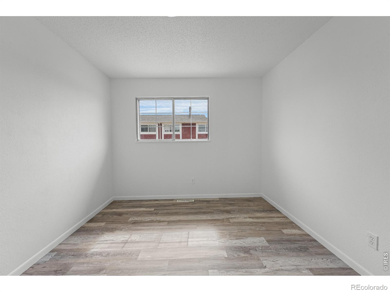 MLS Image #39 for 716  27th avenue,greeley, Colorado