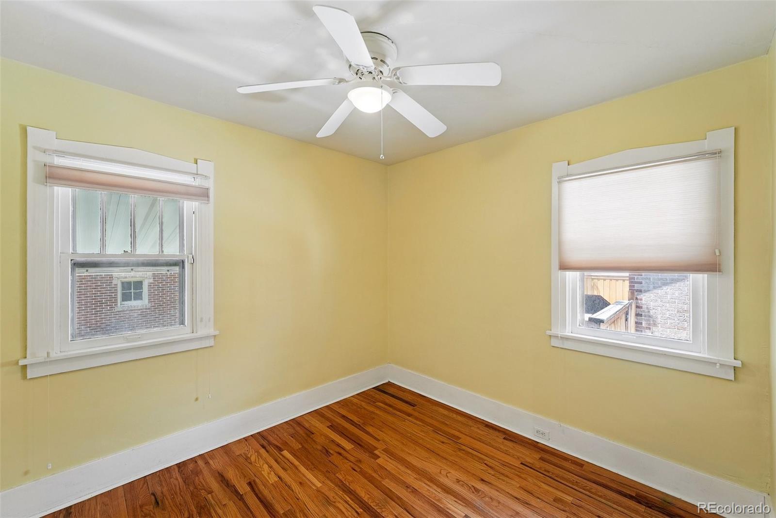 MLS Image #23 for 2549  holly street,denver, Colorado