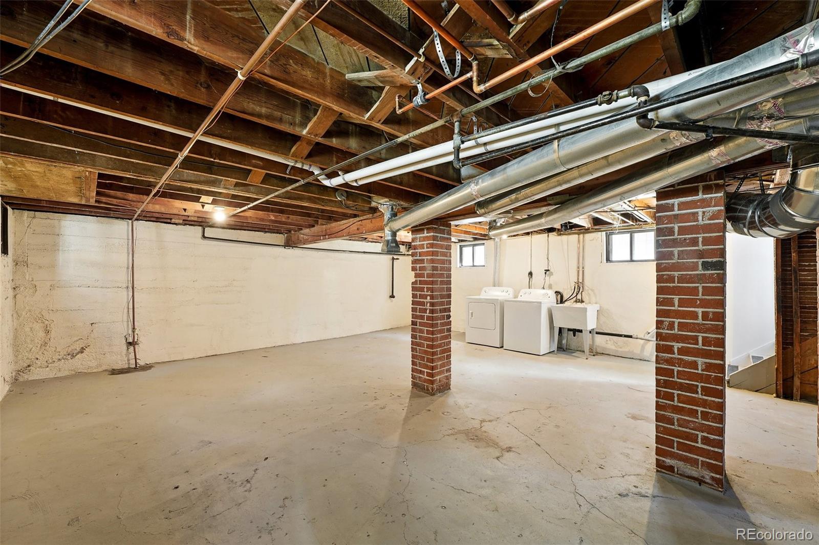 MLS Image #29 for 2549  holly street,denver, Colorado