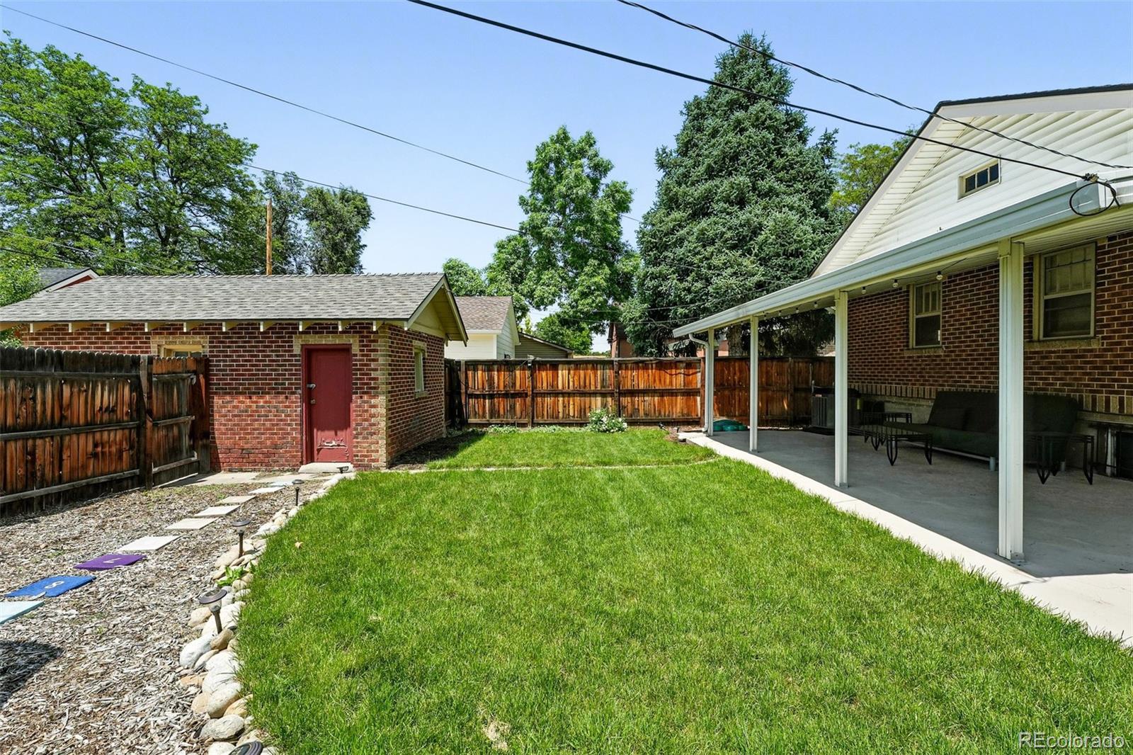 MLS Image #33 for 2549  holly street,denver, Colorado