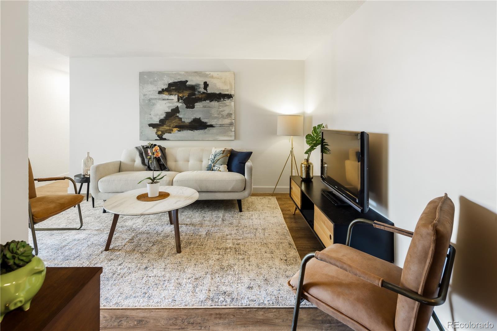 MLS Image #14 for 2  adams street 207,denver, Colorado