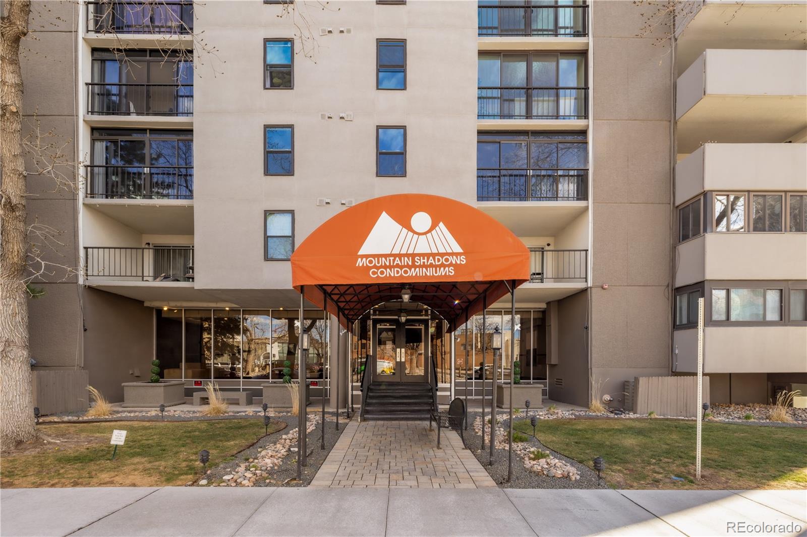 MLS Image #31 for 2  adams street 207,denver, Colorado