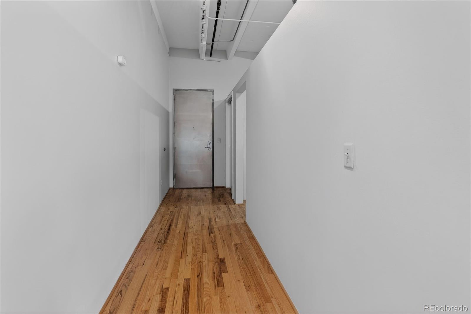 MLS Image #3 for 1800  lawrence street 207,denver, Colorado