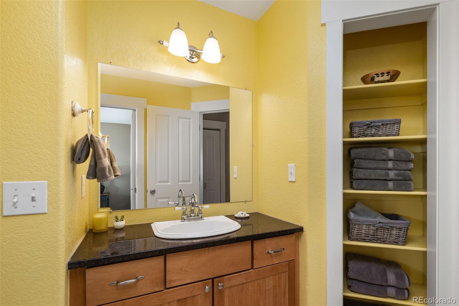 MLS Image #35 for 104  silo court,mead, Colorado