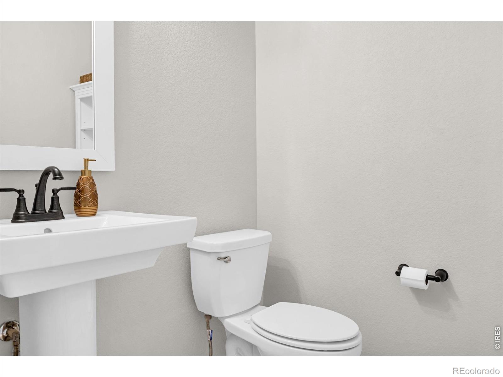 MLS Image #23 for 2096  glean drive,windsor, Colorado