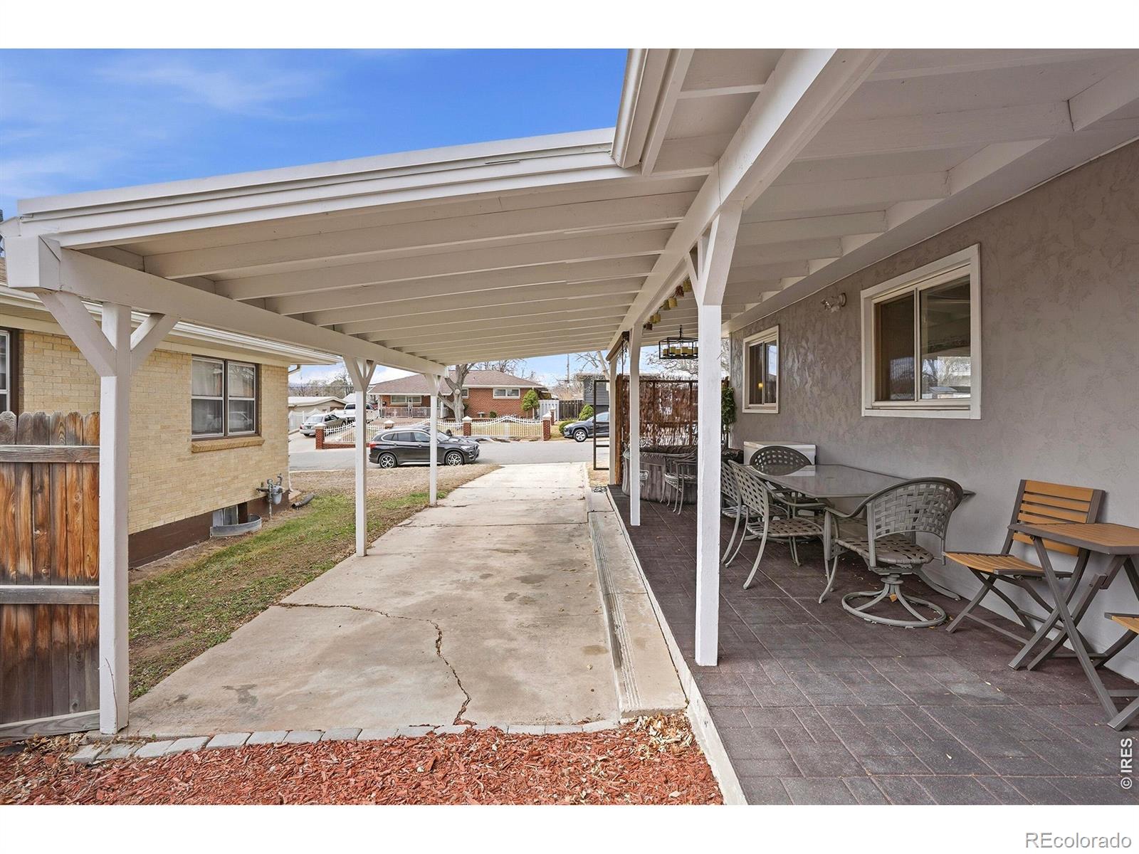 MLS Image #21 for 1654 s perry street,denver, Colorado