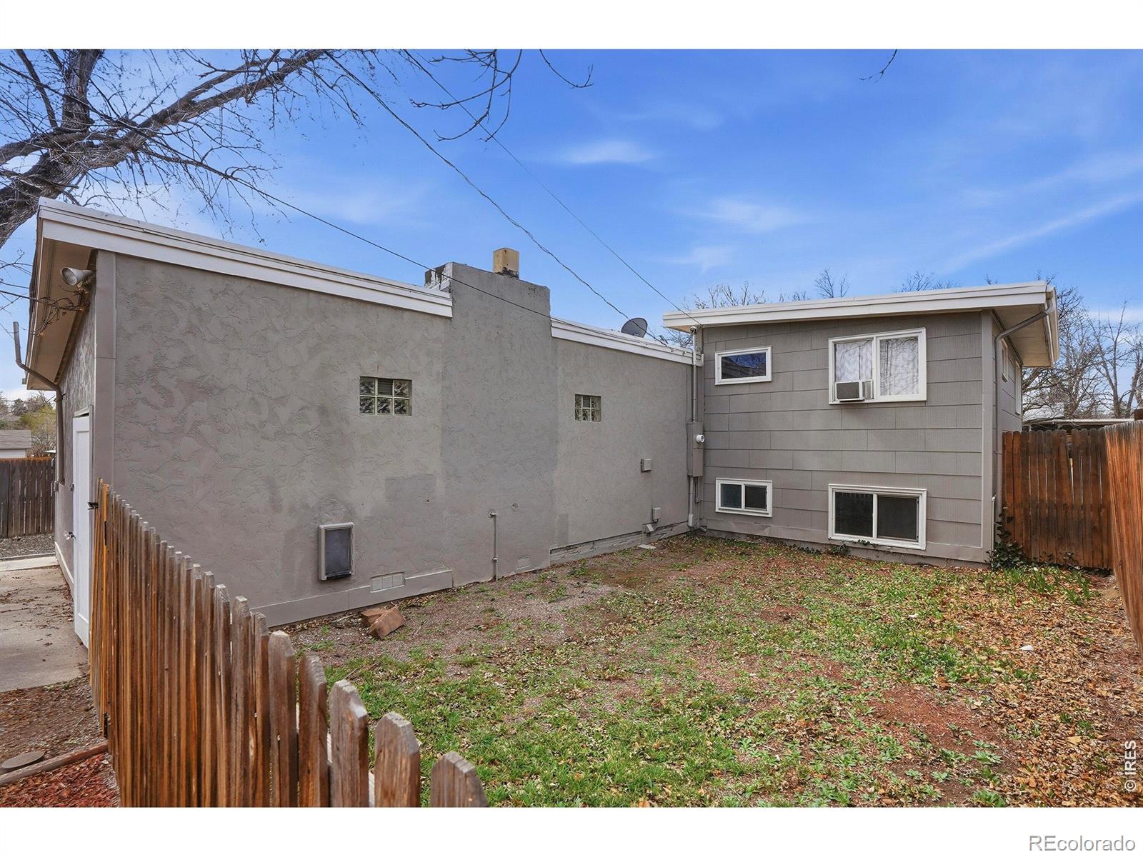 MLS Image #25 for 1654 s perry street,denver, Colorado