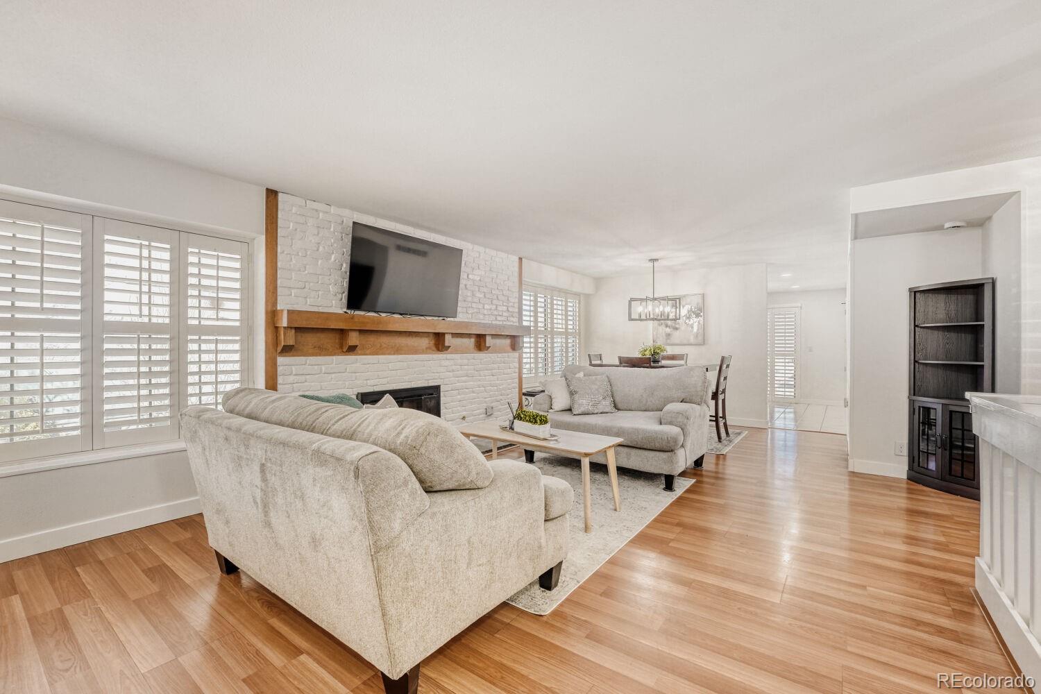 MLS Image #10 for 5554 s lansing court,englewood, Colorado