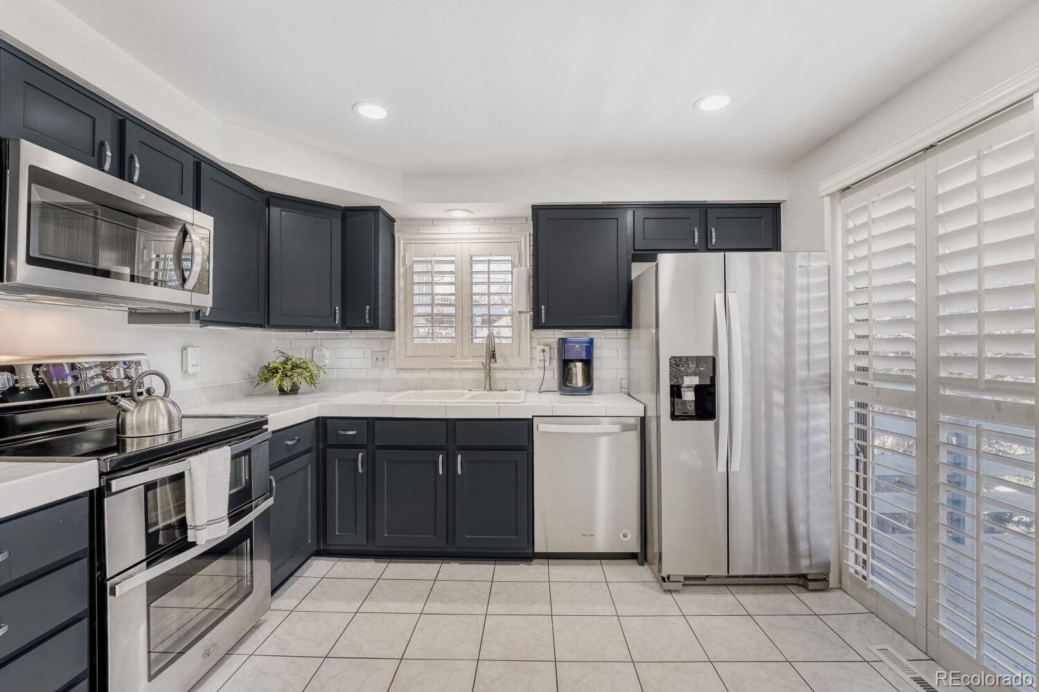 MLS Image #6 for 5554 s lansing court,englewood, Colorado