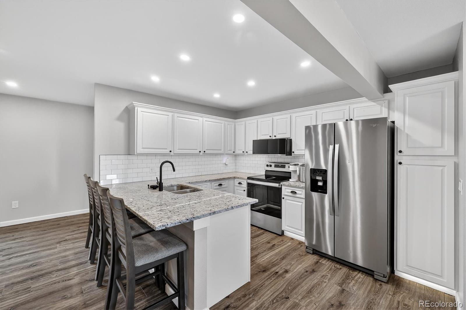 MLS Image #15 for 1700 s helena street,aurora, Colorado
