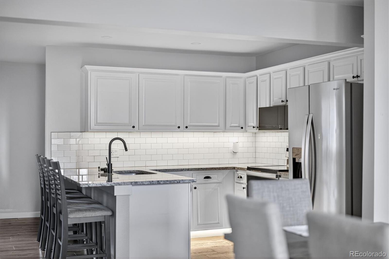 MLS Image #17 for 1700 s helena street,aurora, Colorado