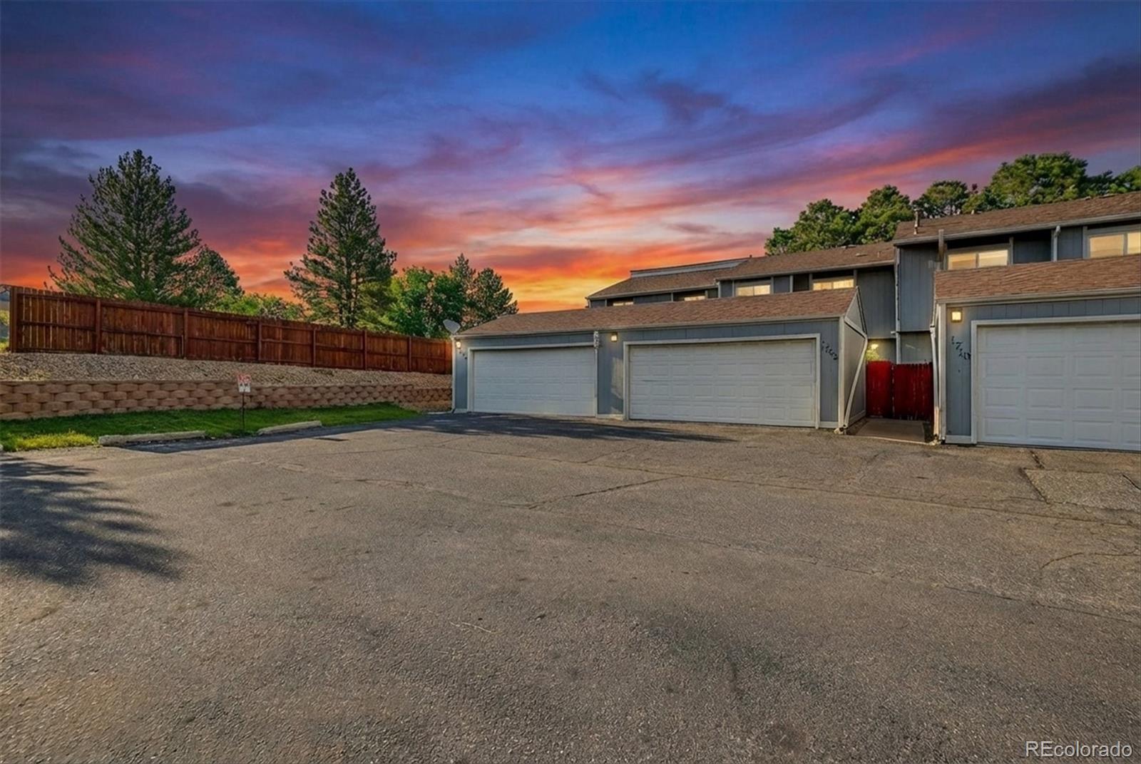 MLS Image #4 for 1700 s helena street,aurora, Colorado