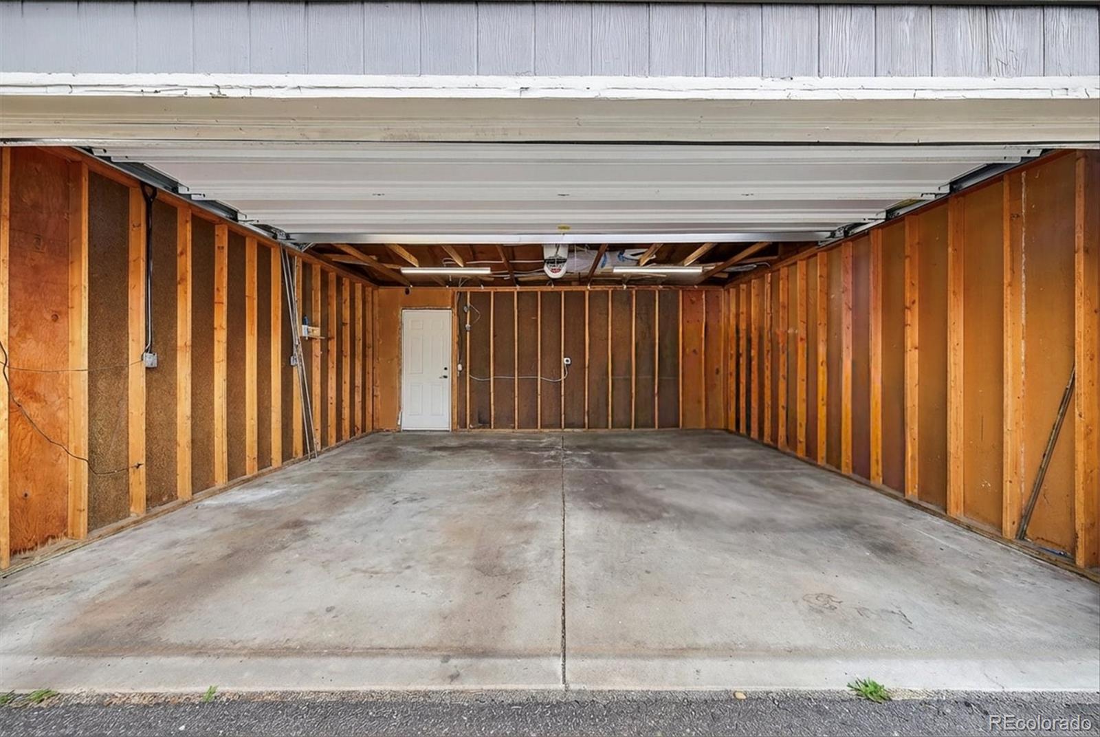 MLS Image #41 for 1700 s helena street,aurora, Colorado