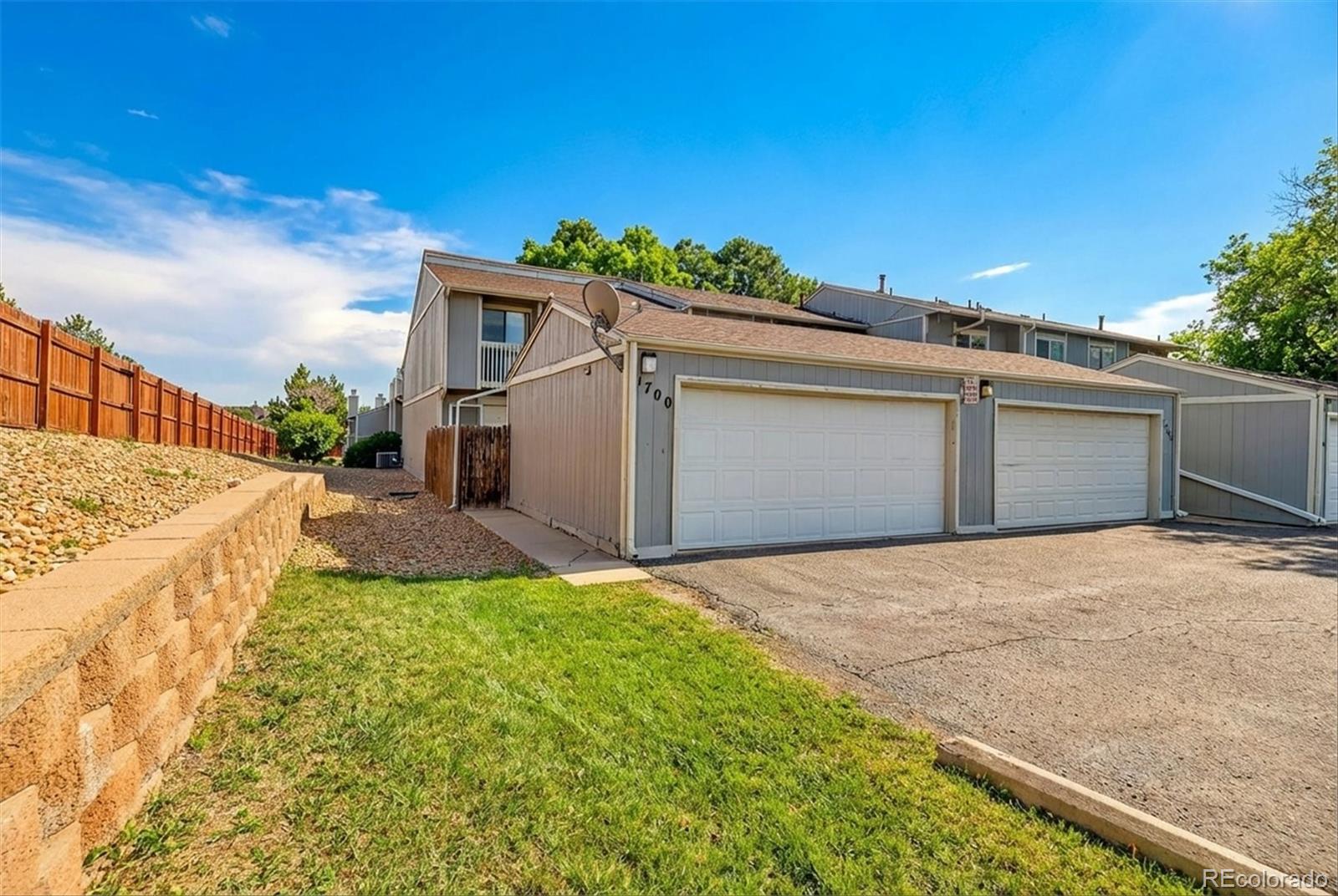 MLS Image #47 for 1700 s helena street,aurora, Colorado