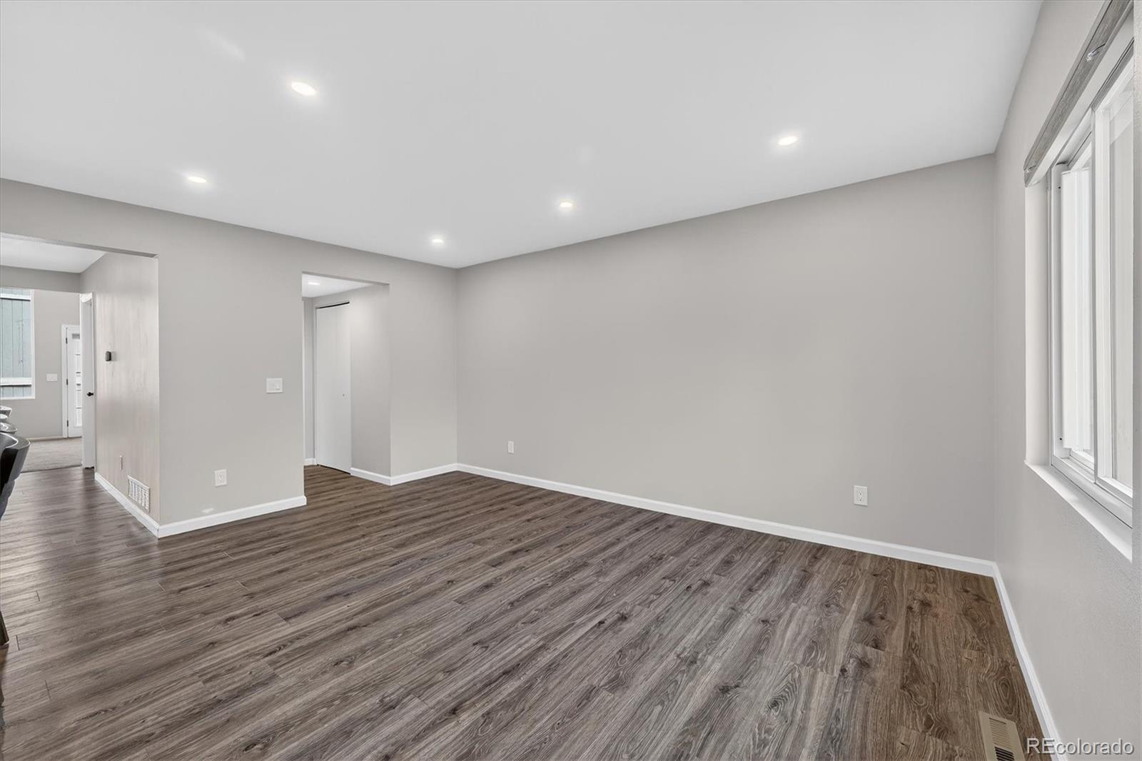 MLS Image #8 for 1700 s helena street,aurora, Colorado