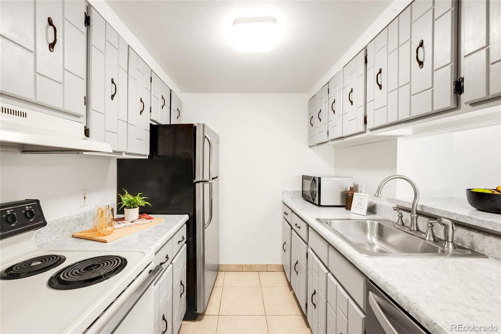MLS Image #13 for 1365  columbine street 103,denver, Colorado