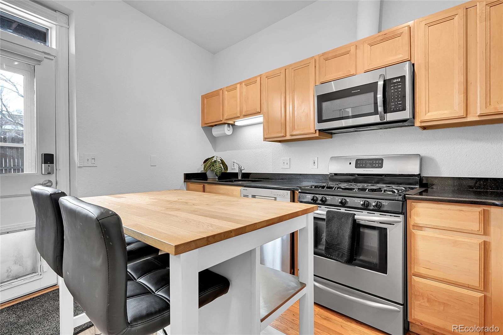MLS Image #5 for 2554 w 23rd avenue,denver, Colorado