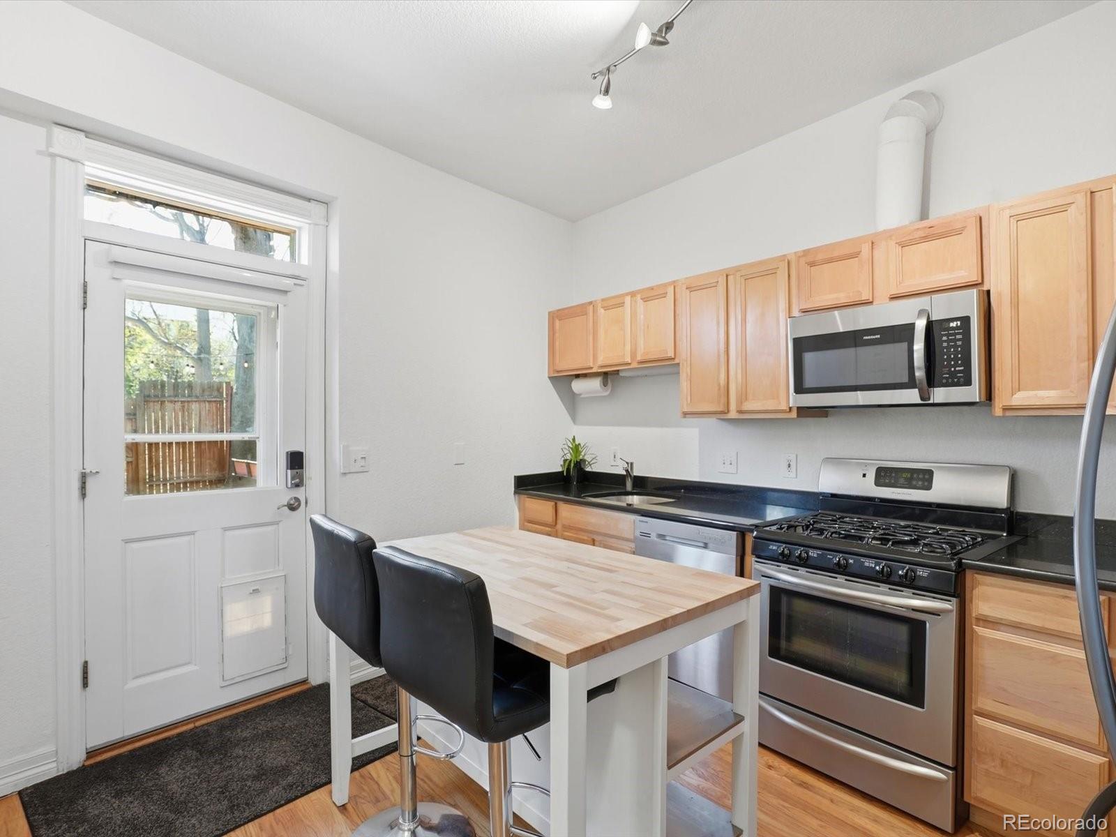 MLS Image #8 for 2554 w 23rd avenue,denver, Colorado