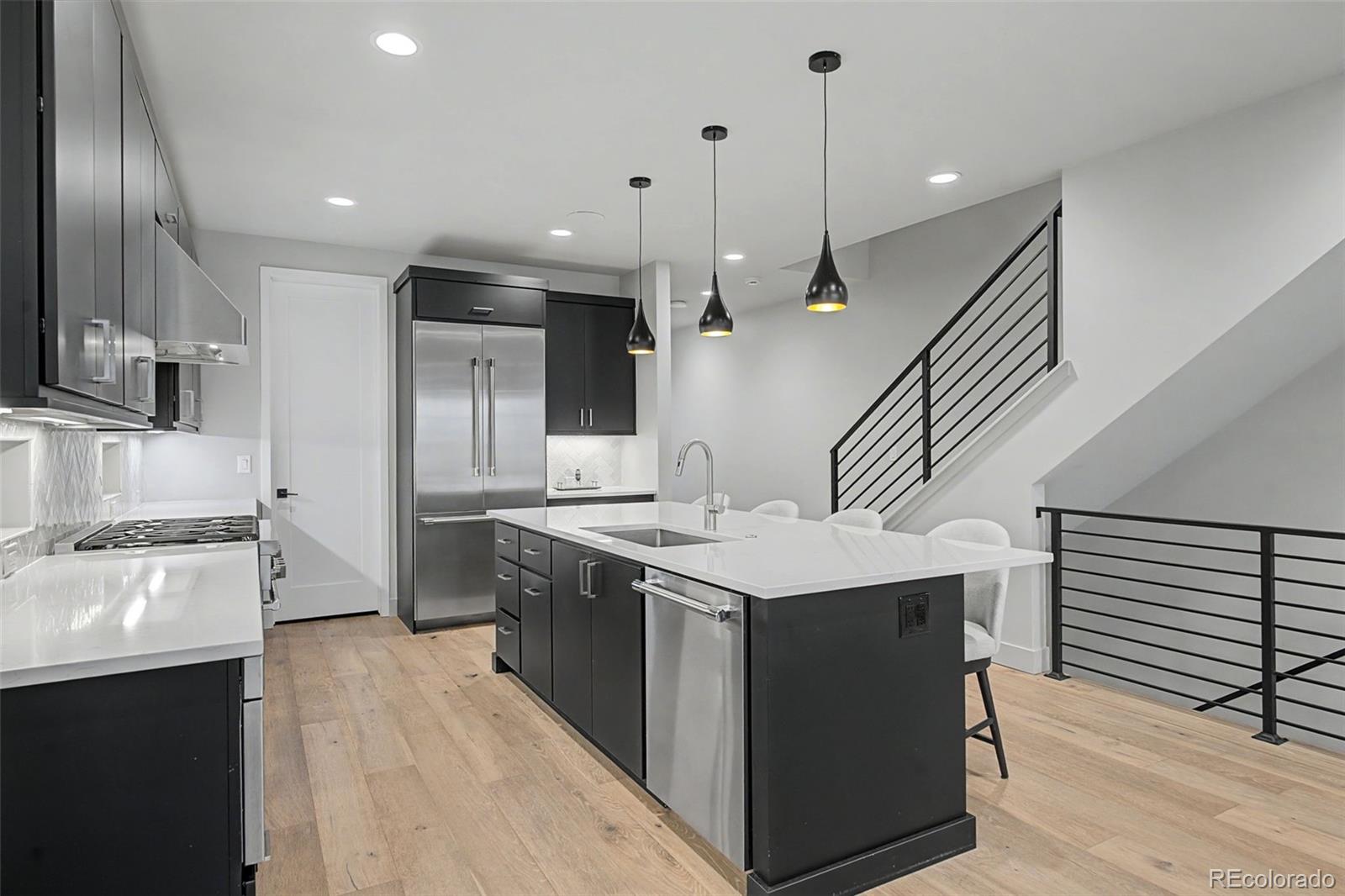 MLS Image #9 for 288  monroe street,denver, Colorado
