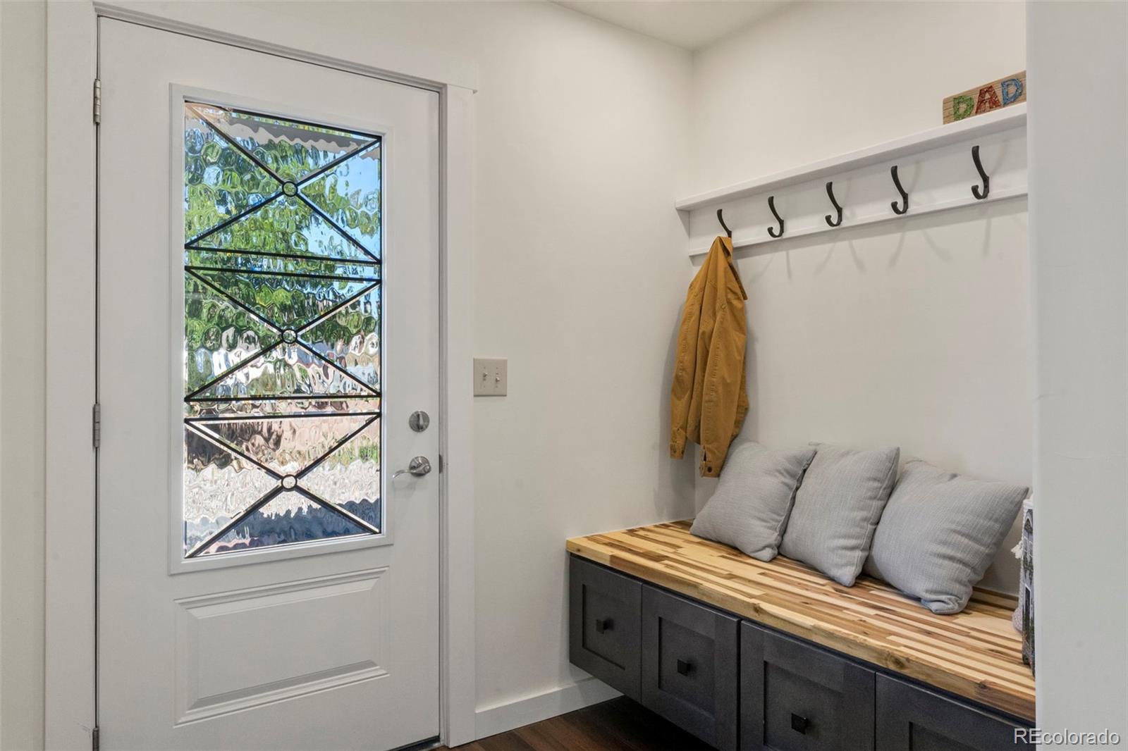 MLS Image #3 for 2150  glenn street,colorado springs, Colorado