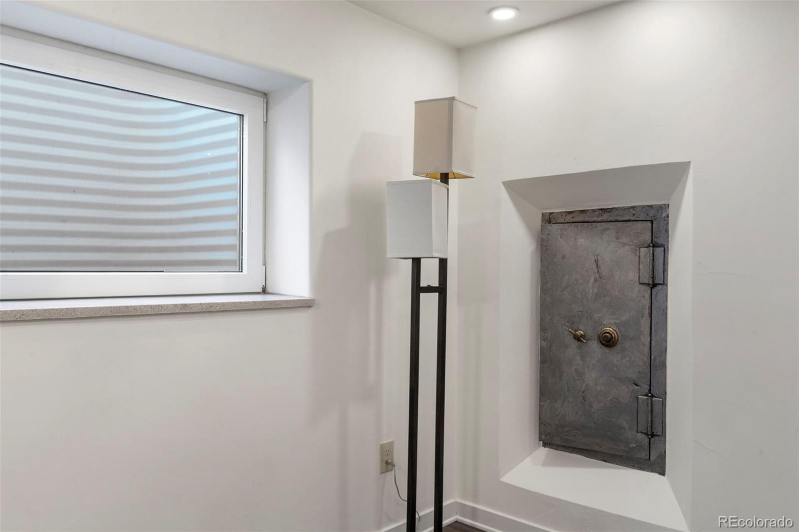 MLS Image #31 for 2150  glenn street,colorado springs, Colorado