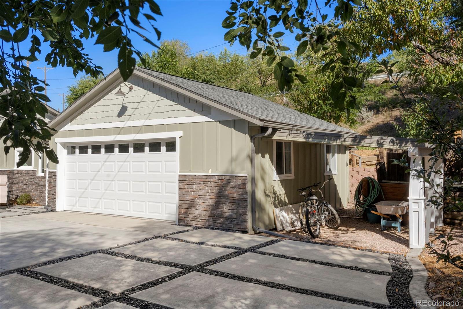 MLS Image #38 for 2150  glenn street,colorado springs, Colorado