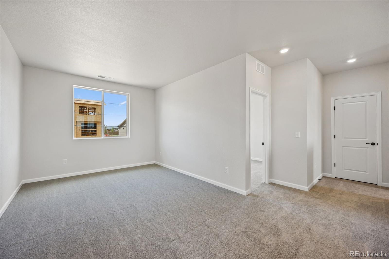 MLS Image #23 for 24376 e 35th drive,aurora, Colorado