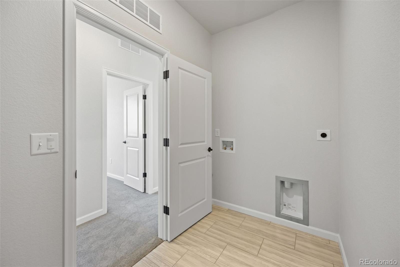 MLS Image #30 for 24376 e 35th drive,aurora, Colorado