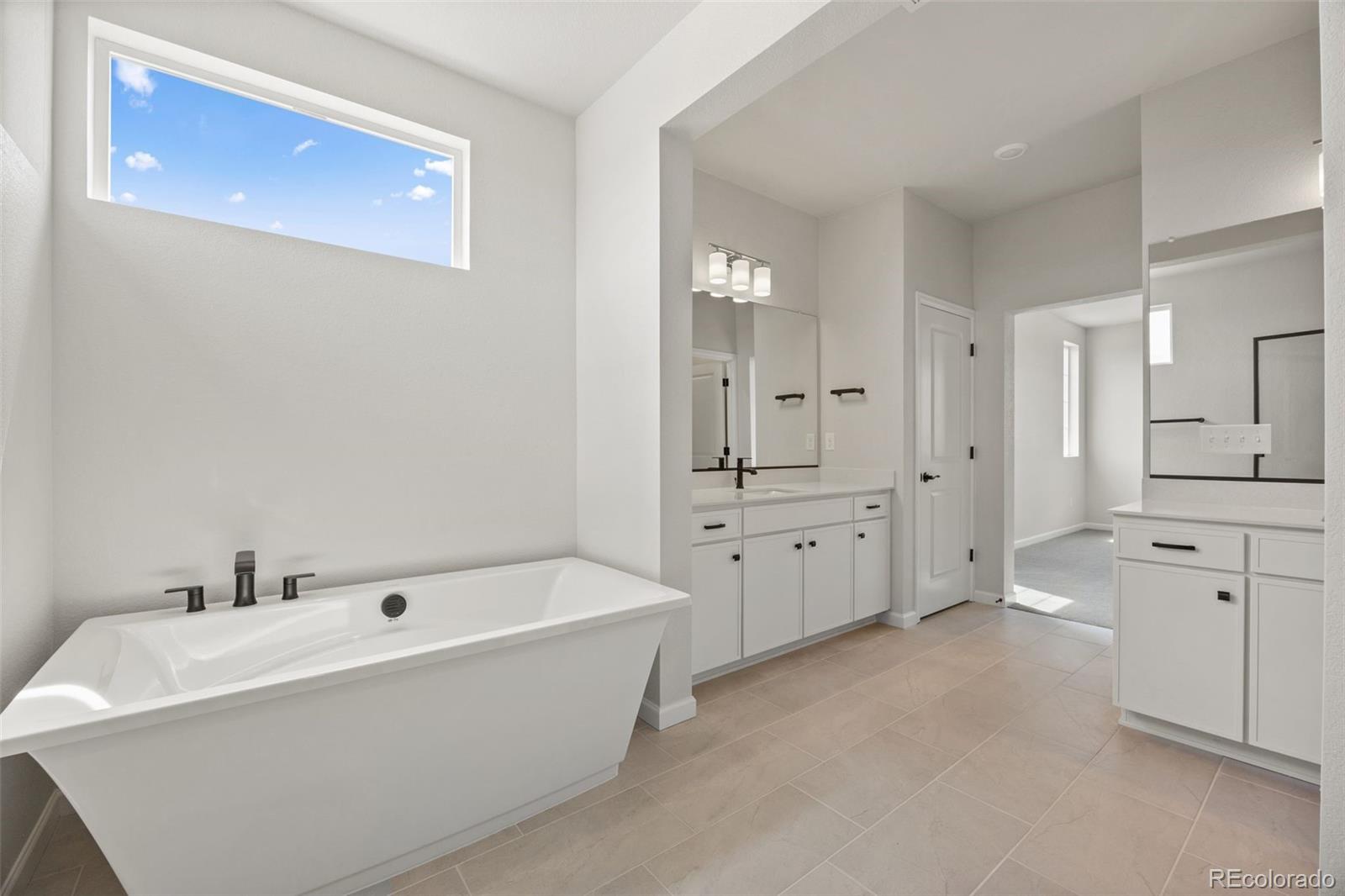 MLS Image #36 for 24376 e 35th drive,aurora, Colorado
