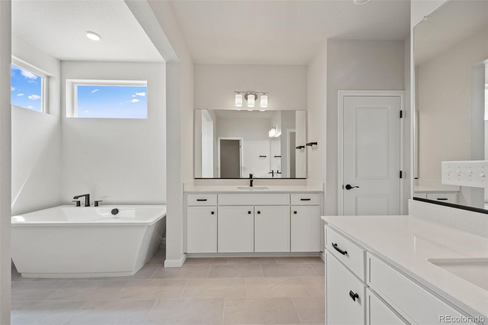 MLS Image #37 for 24376 e 35th drive,aurora, Colorado