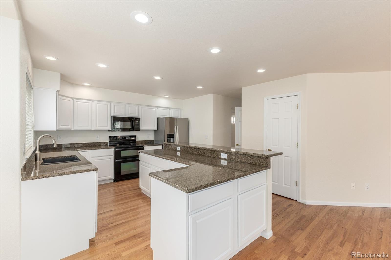 MLS Image #12 for 8825  fairview oaks place,lone tree, Colorado