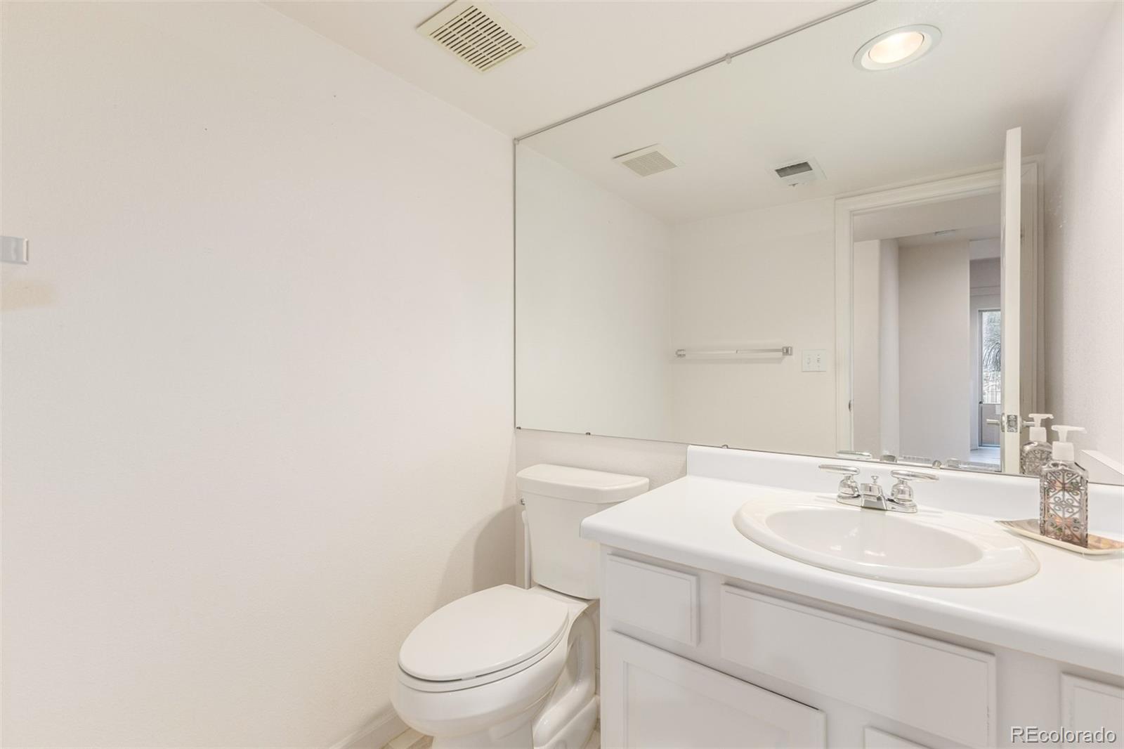 MLS Image #31 for 8825  fairview oaks place,lone tree, Colorado