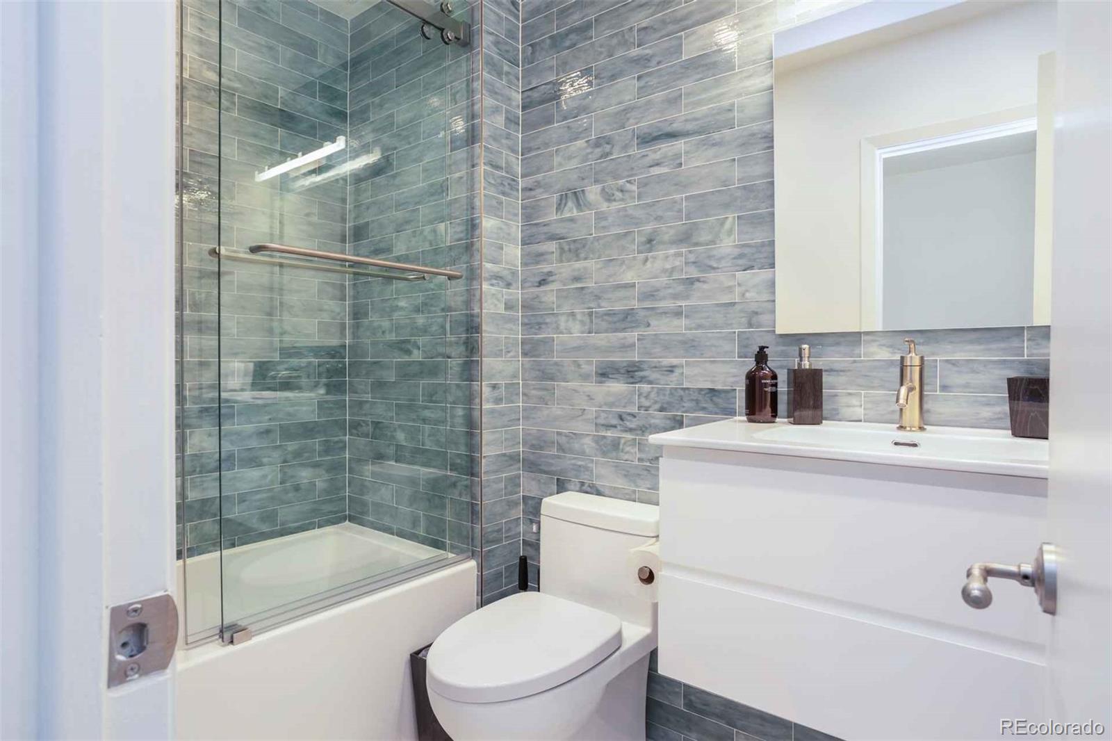 MLS Image #18 for 1592  golf terrace,vail, Colorado