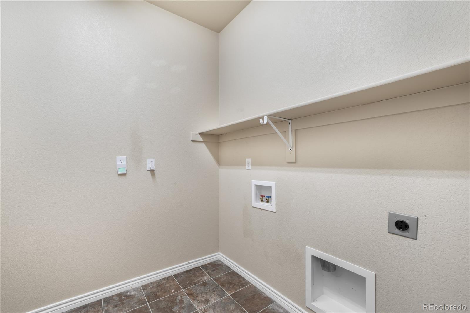 MLS Image #41 for 3329  gladstone creek point,colorado springs, Colorado