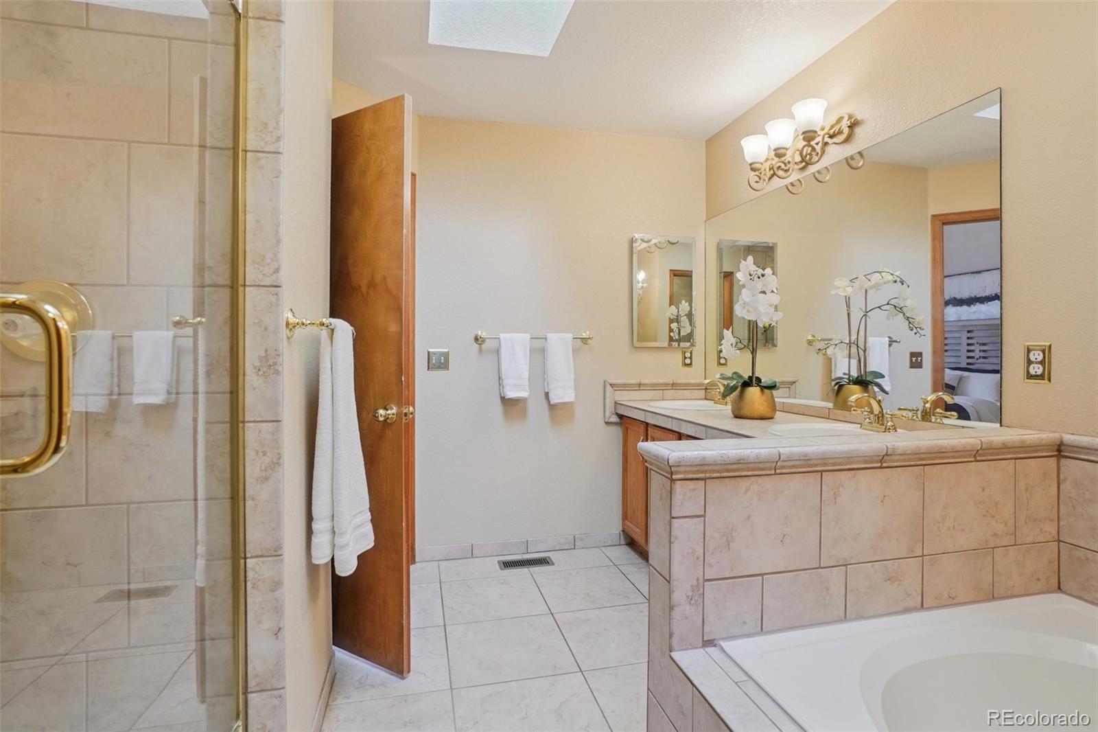 MLS Image #22 for 7711 s monaco circle,centennial, Colorado